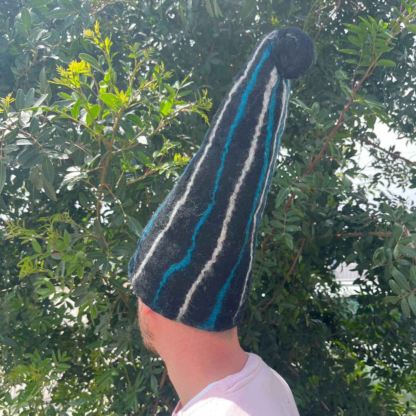 Natural felt sauna bowl hat made of wool for heat protection in sauna | WoodenLandia